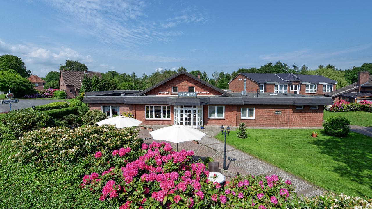 Landhotel Zur Eiche Buxtehude Exterior foto